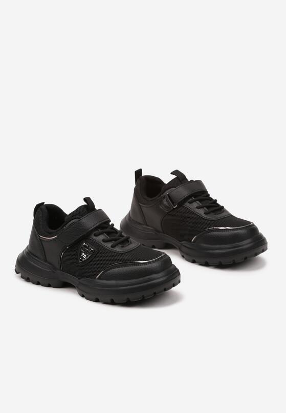 Czarne Buty Sportowe Sneakersy ze Skórzaną Wkładką i Aplikacją Fonaven 2