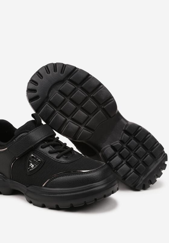Czarne Buty Sportowe Sneakersy ze Skórzaną Wkładką i Aplikacją Fonaven 3
