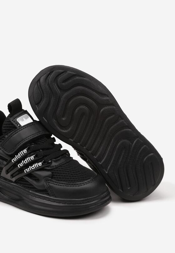 Czarne Buty Sportowe Sneakersy ze Skórzaną Wkładką Ozdobione Tłoczeniem Fonorwin 3