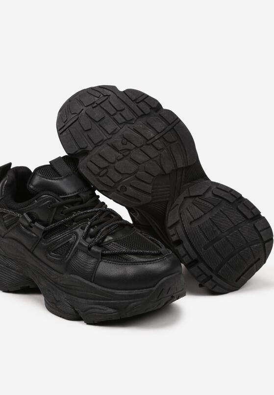 Czarne Sneakersy na Grubej Podeszwie z Tłoczeniami z Ozdobnym Ściągaczem Delariela 6