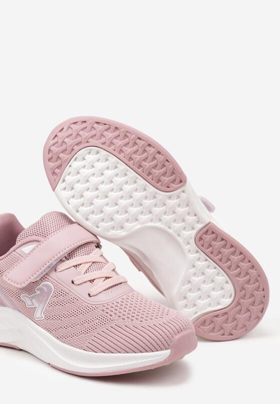 Pantofi sport Roz 3