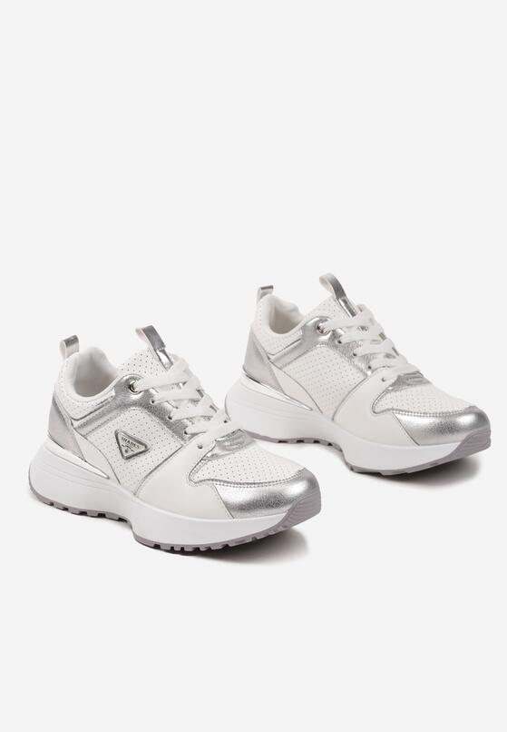 Białe Sneakersy z Perforacją i Ozdobnymi Metalicznymi Wstawkami Kamirea 5