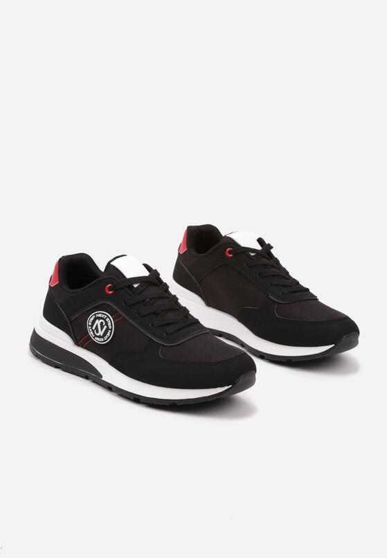 Czarne Buty Sportowe Sznurowane z Przeszyciami i Naszywką na Boku Garilsa 2