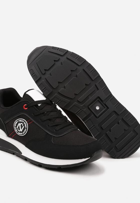 Czarne Buty Sportowe Sznurowane z Przeszyciami i Naszywką na Boku Garilsa 3