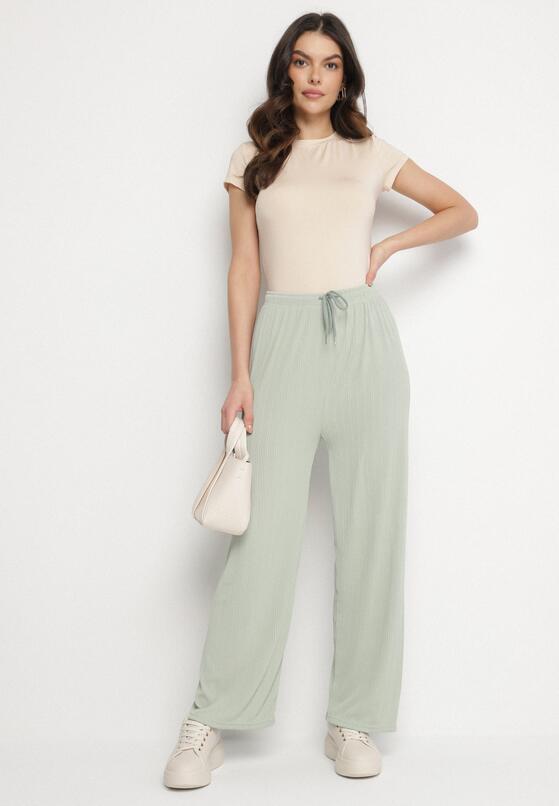 Pantaloni Verde deschis 2