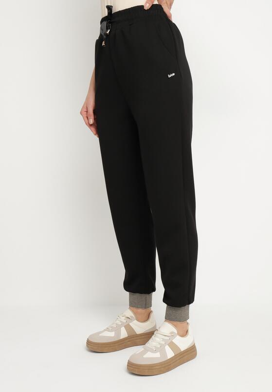 Pantaloni Negri 1