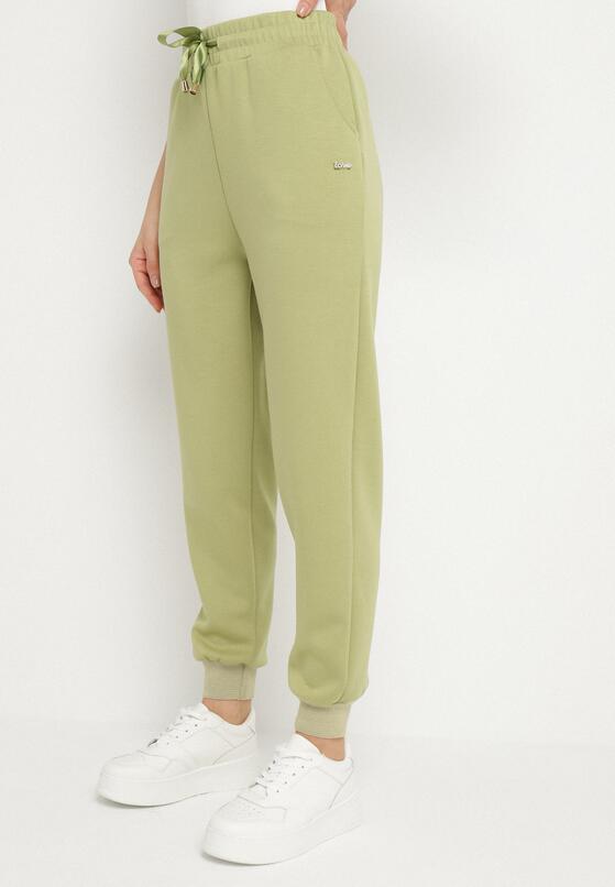 Pantaloni Verzi 1