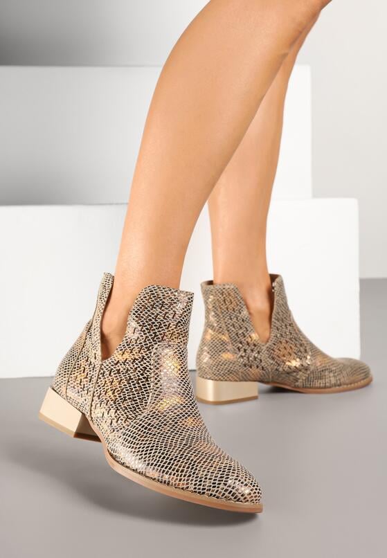 Botine Aurii 1
