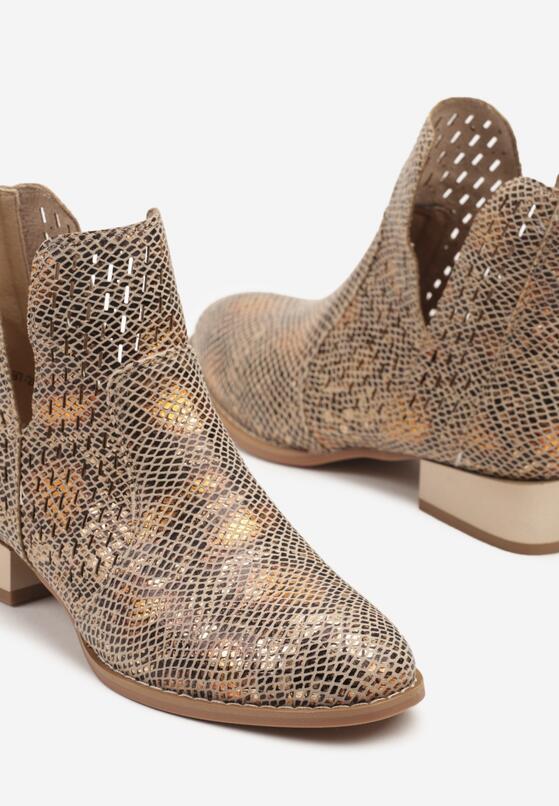 Botine Aurii 6
