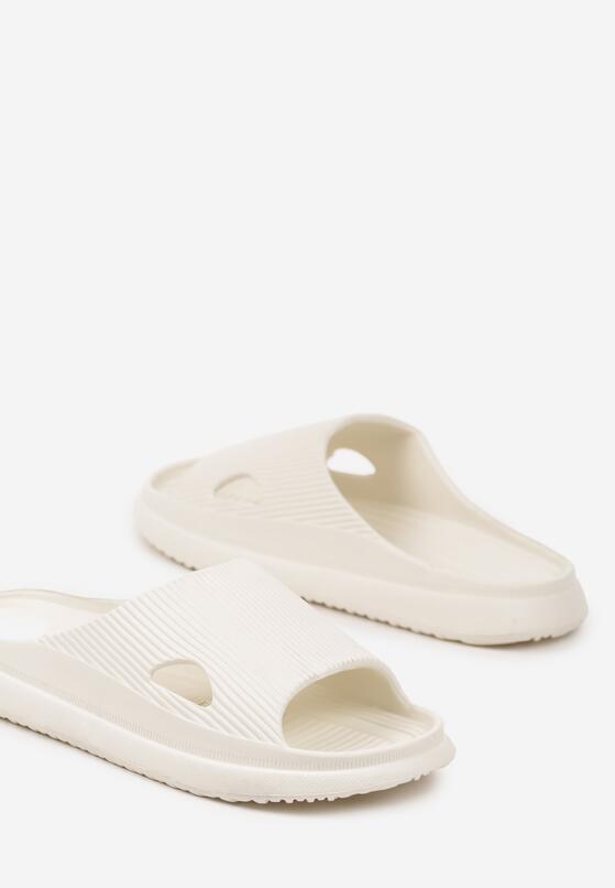Bézs papucs 6