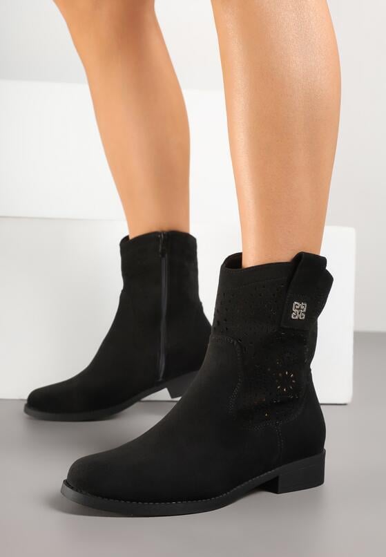 Czarne Botki w Stylu Kowbojek z Ażurowymi Wycięciami Efadriana 2