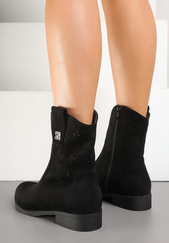 Czarne Botki w Stylu Kowbojek z Ażurowymi Wycięciami Efadriana 3