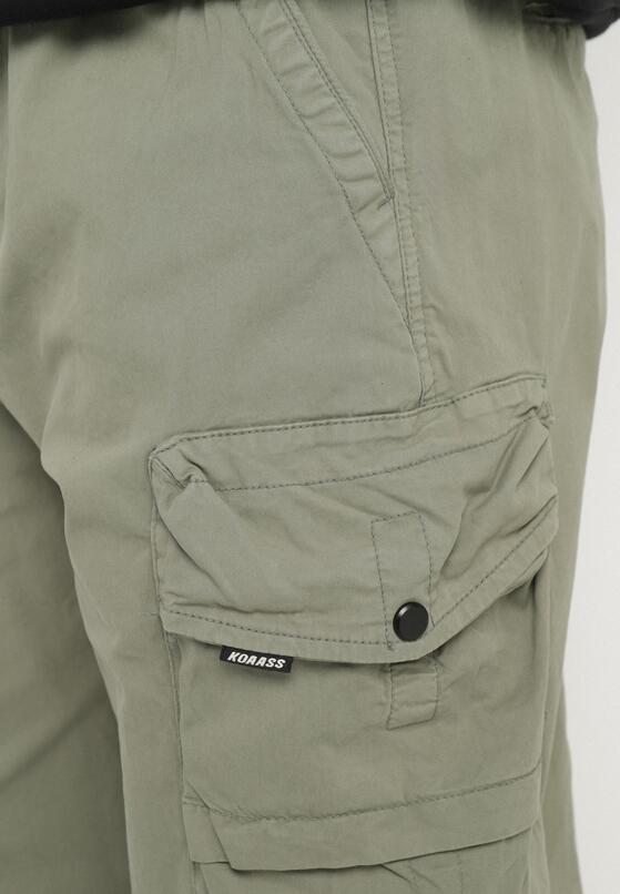 Pantaloni Verzi 5