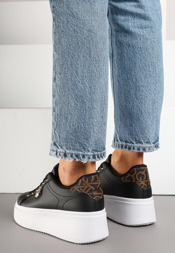 Czarne Sneakersy na Platformie z Metaliczną Ozdobą Zaccaria 3