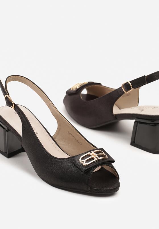 Czarne Sandały Slingback na Słupku z Otwartym Noskiem i Ozdobną Aplikacją Poledis 6