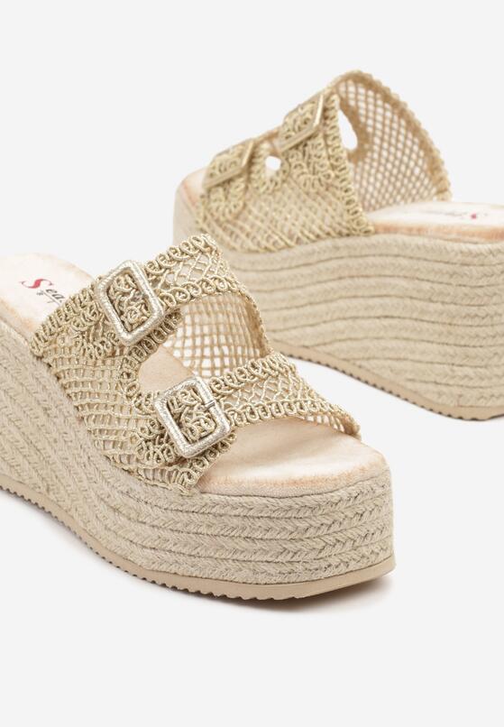 Arany Papucs 6