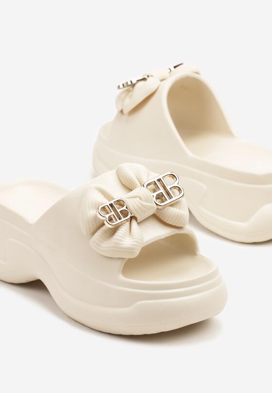 Bézs Papucs 6