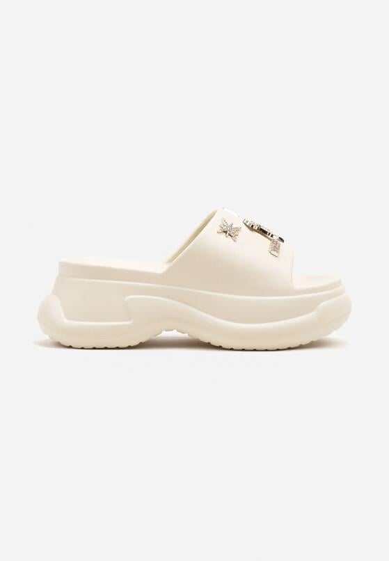 Bézs Papucs 4