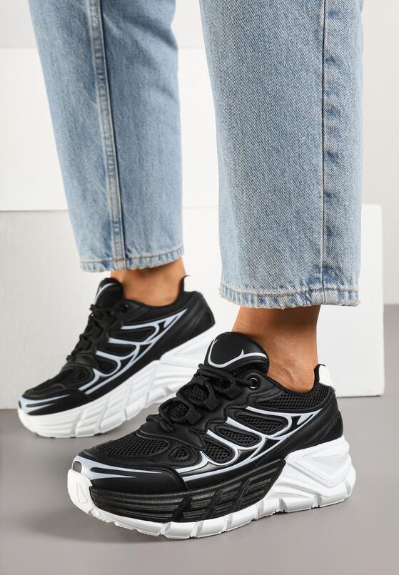 Czarne Sneakersy w Streetwearowym Stylu na Grubej Podeszwie z Tłoczeniami Siltewi 1