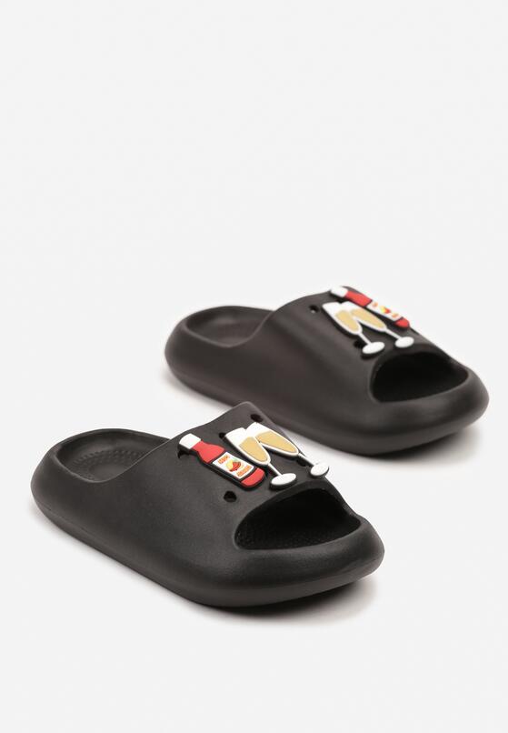 Fekete Papucs 2