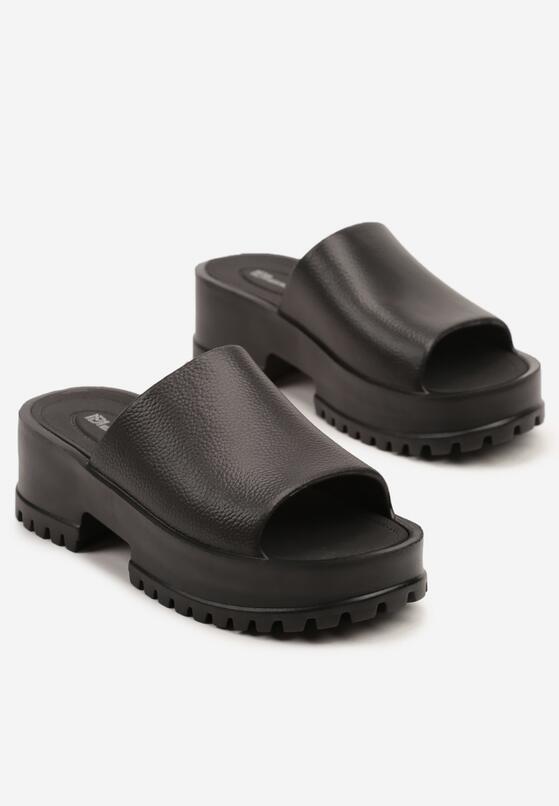 Fekete Papucs 5