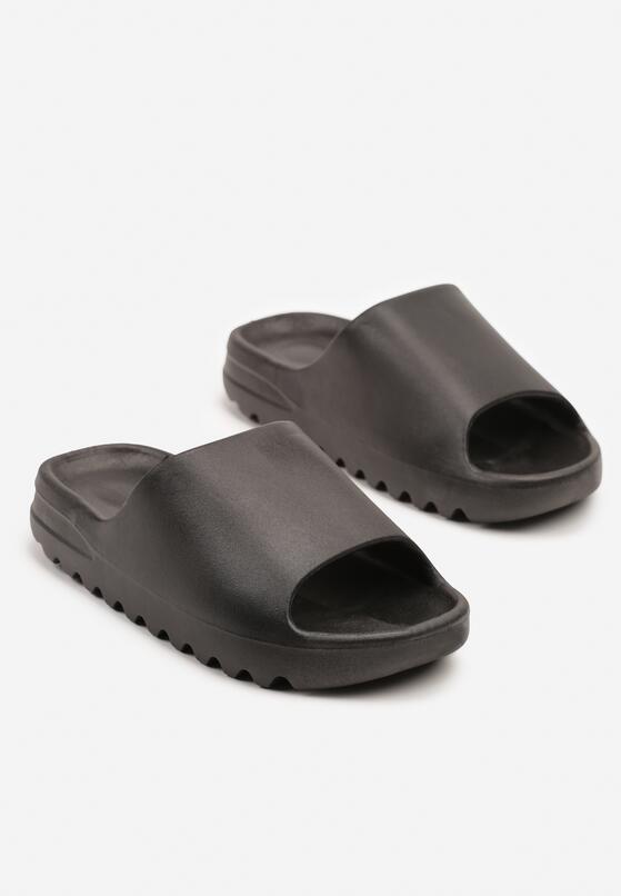 Papuci Negri 5