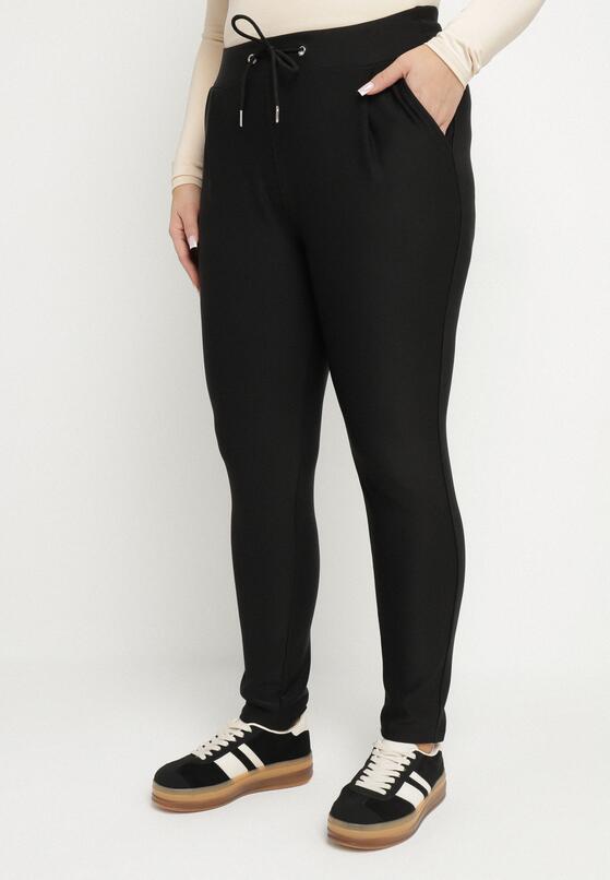 Pantaloni Negri 1