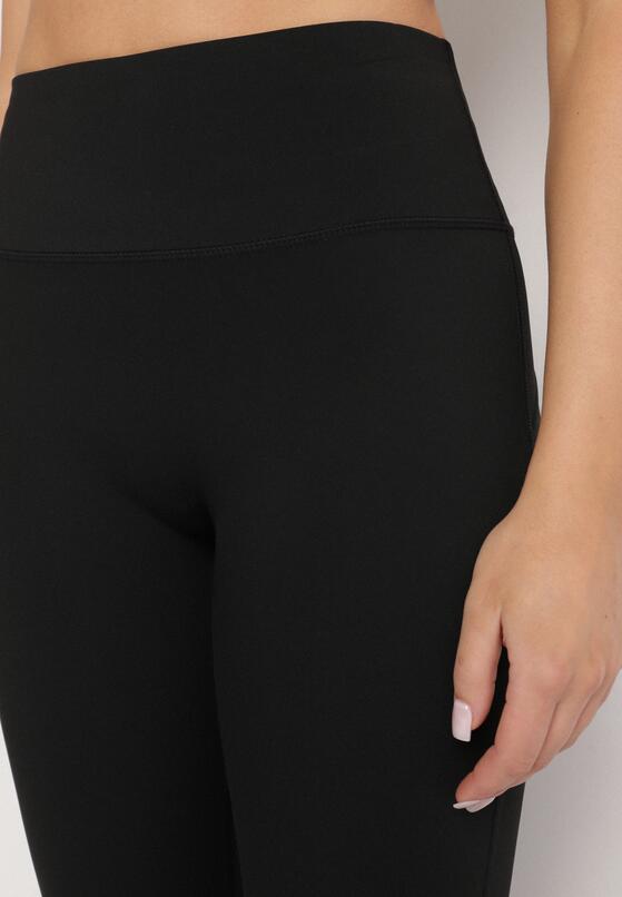 Czarne Legginsy o Kroju Dzwonów z Wysokim Stanem Koritea 5