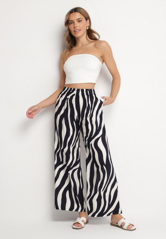 Pantaloni Alb cu bleumarin 4