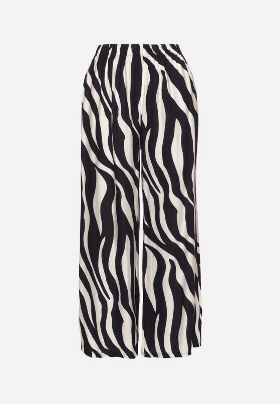 Pantaloni Alb cu bleumarin 7