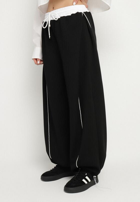 Pantaloni Negri 1