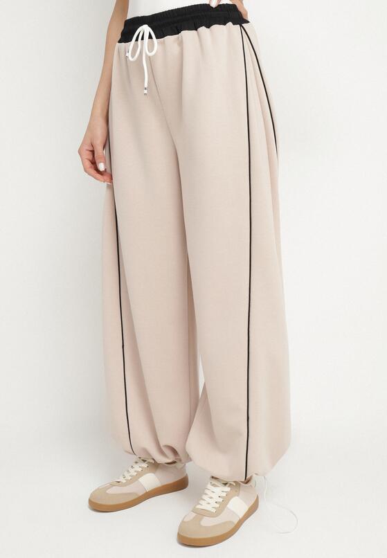Pantaloni Bej cu negru 1