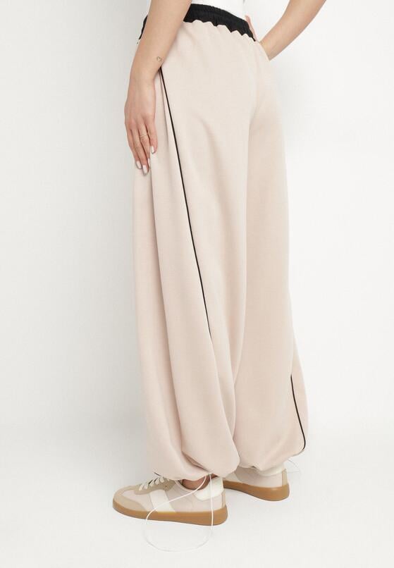 Pantaloni Bej cu negru 3