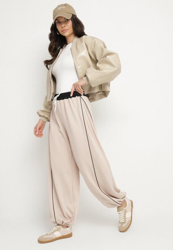 Pantaloni Bej cu negru 4