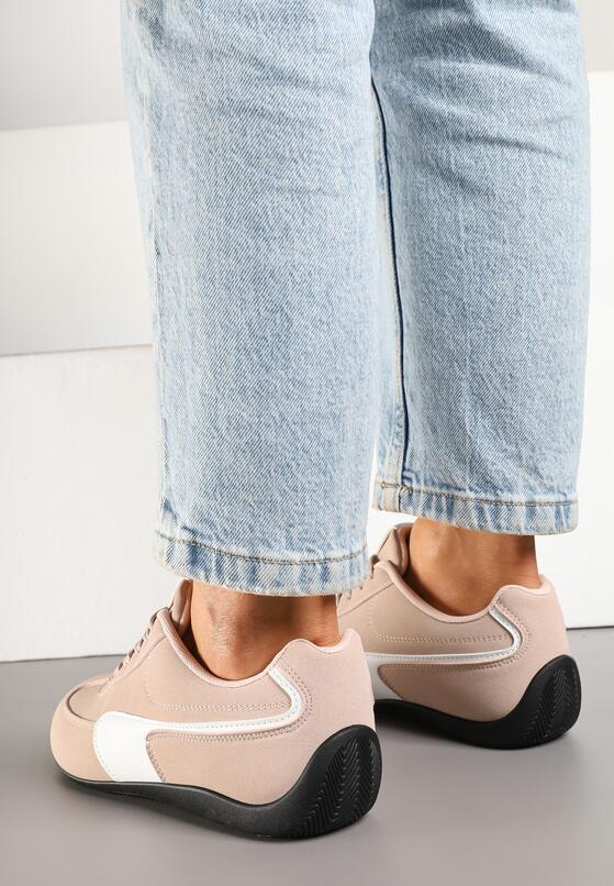 Pantofi sport Roz 3