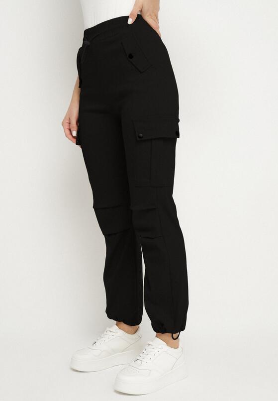 Pantaloni Negri 1