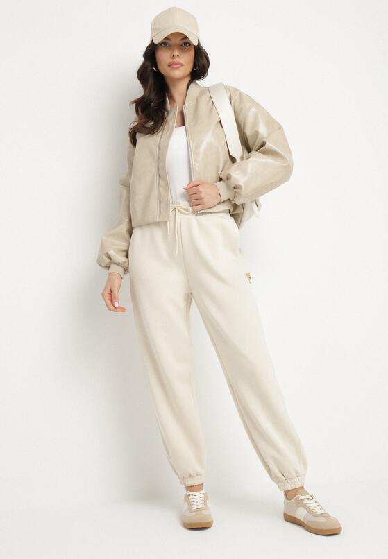 Pantaloni Bej deschis 2