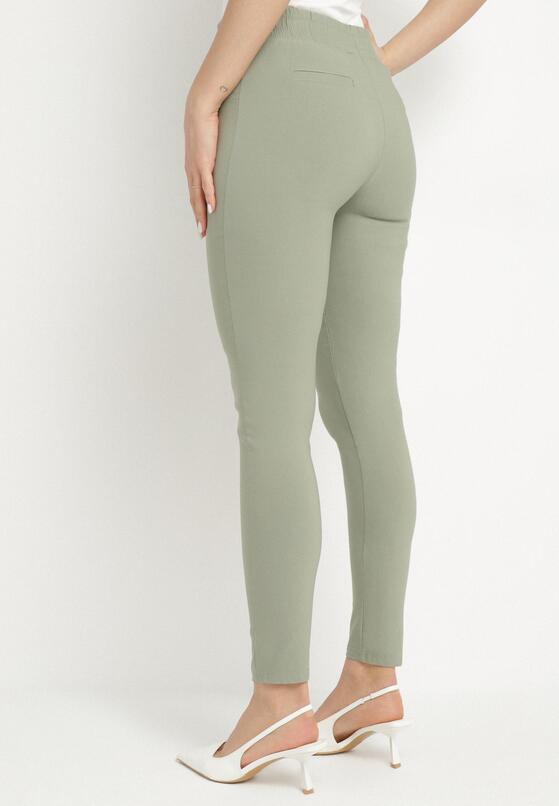Pantaloni Verzi 3