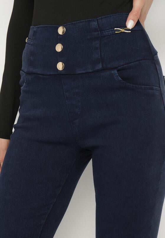 Pantaloni Albaștri 5