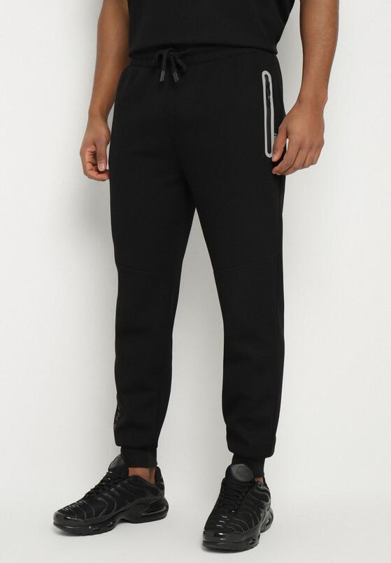 Pantaloni Negri 1
