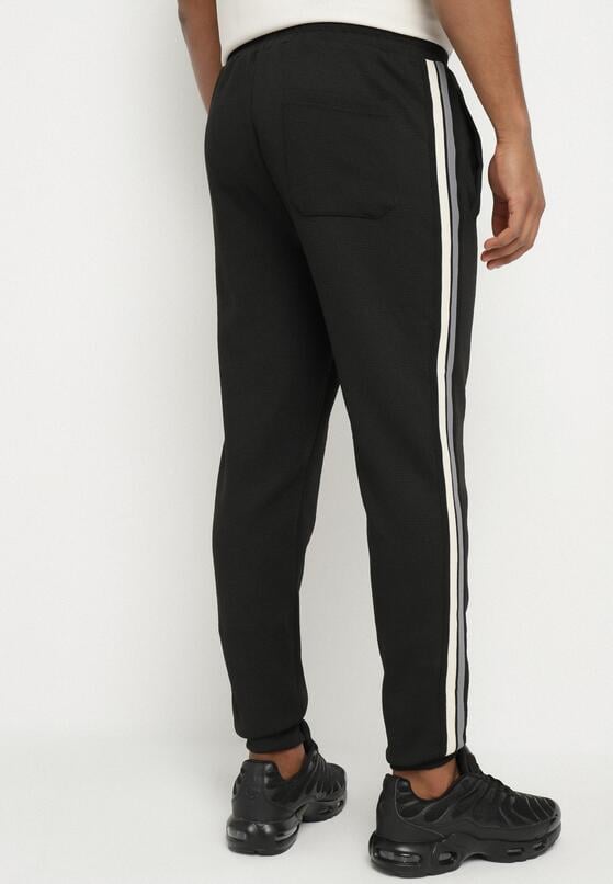 Pantaloni Negri 3