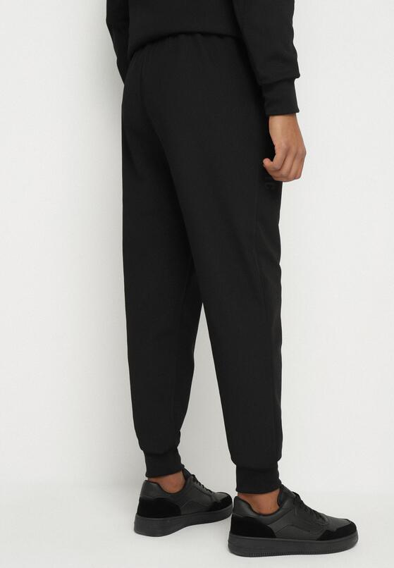 Pantaloni Negri 3