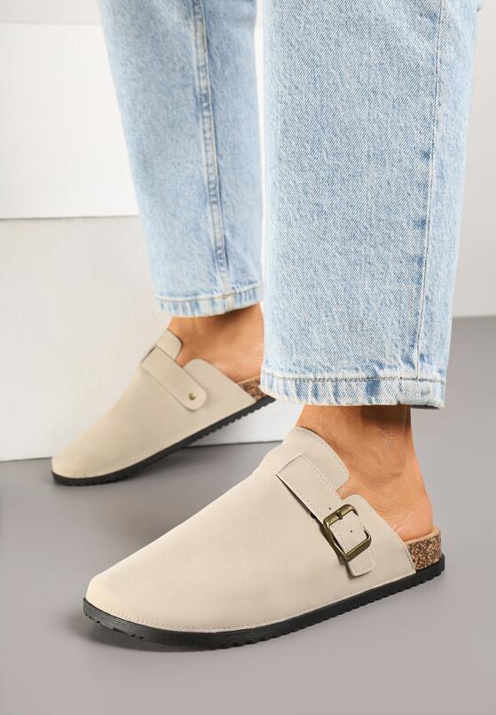 Bézs Papucs 1