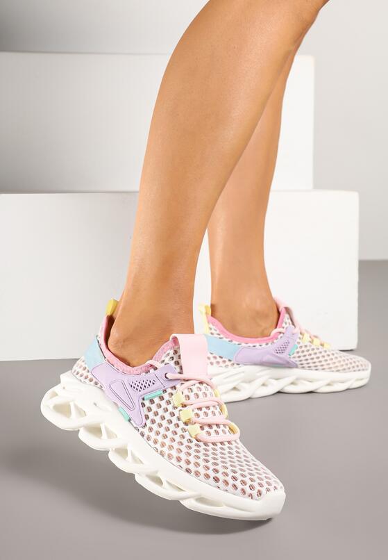 Sneakers Mov 1