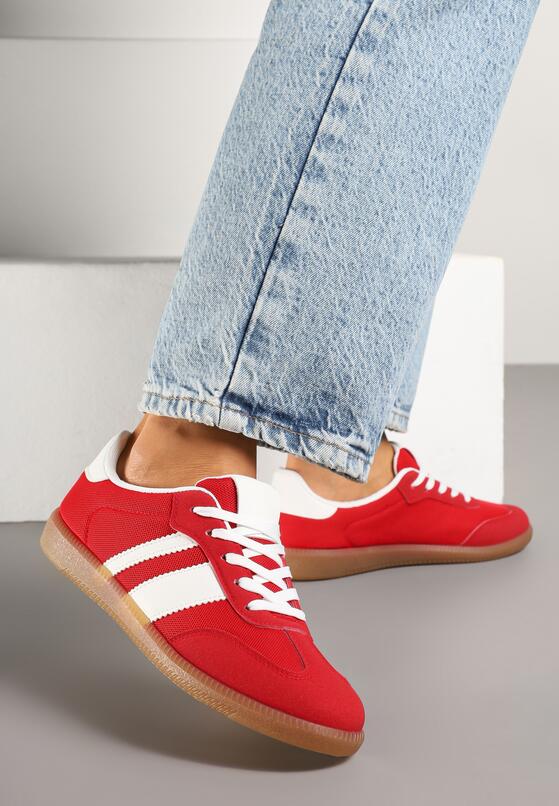 Czerwone Sneakersy Tenisówki z Ozdobnymi Paskami Jenavena 1