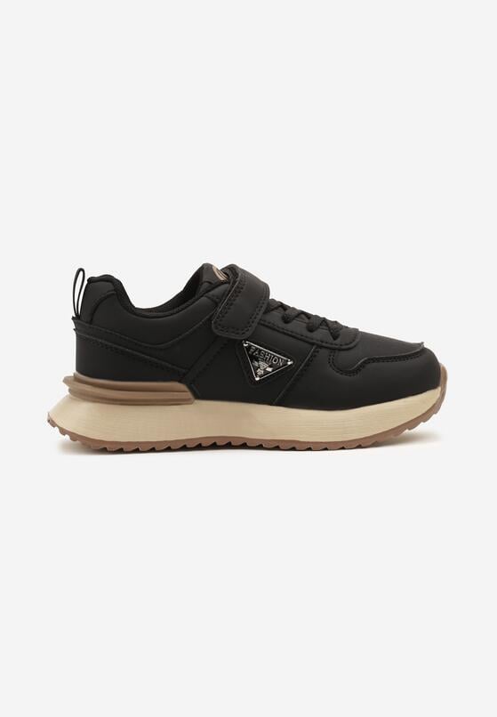 Czarne Buty Sportowe Sneakersy Clibee z Trójkątną Aplikacją Jenalissea 1