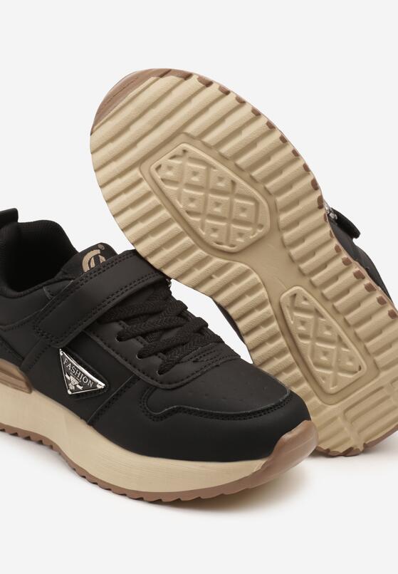 Czarne Buty Sportowe Sneakersy Clibee z Trójkątną Aplikacją Jenalissea 3