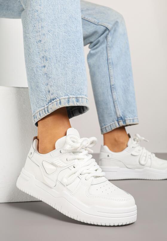 Białe Sneakersy z Perforacją i Ozdobiona Przeszyciami Zolzedia 2