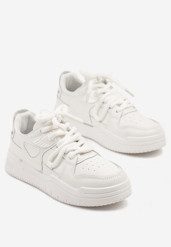 Białe Sneakersy z Perforacją i Ozdobiona Przeszyciami Zolzedia 5