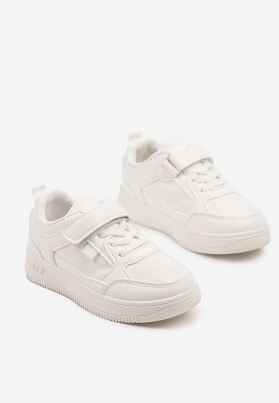 Białe Buty Sportowe Sneakersy z Tłoczoną Cholewką Diviria 2